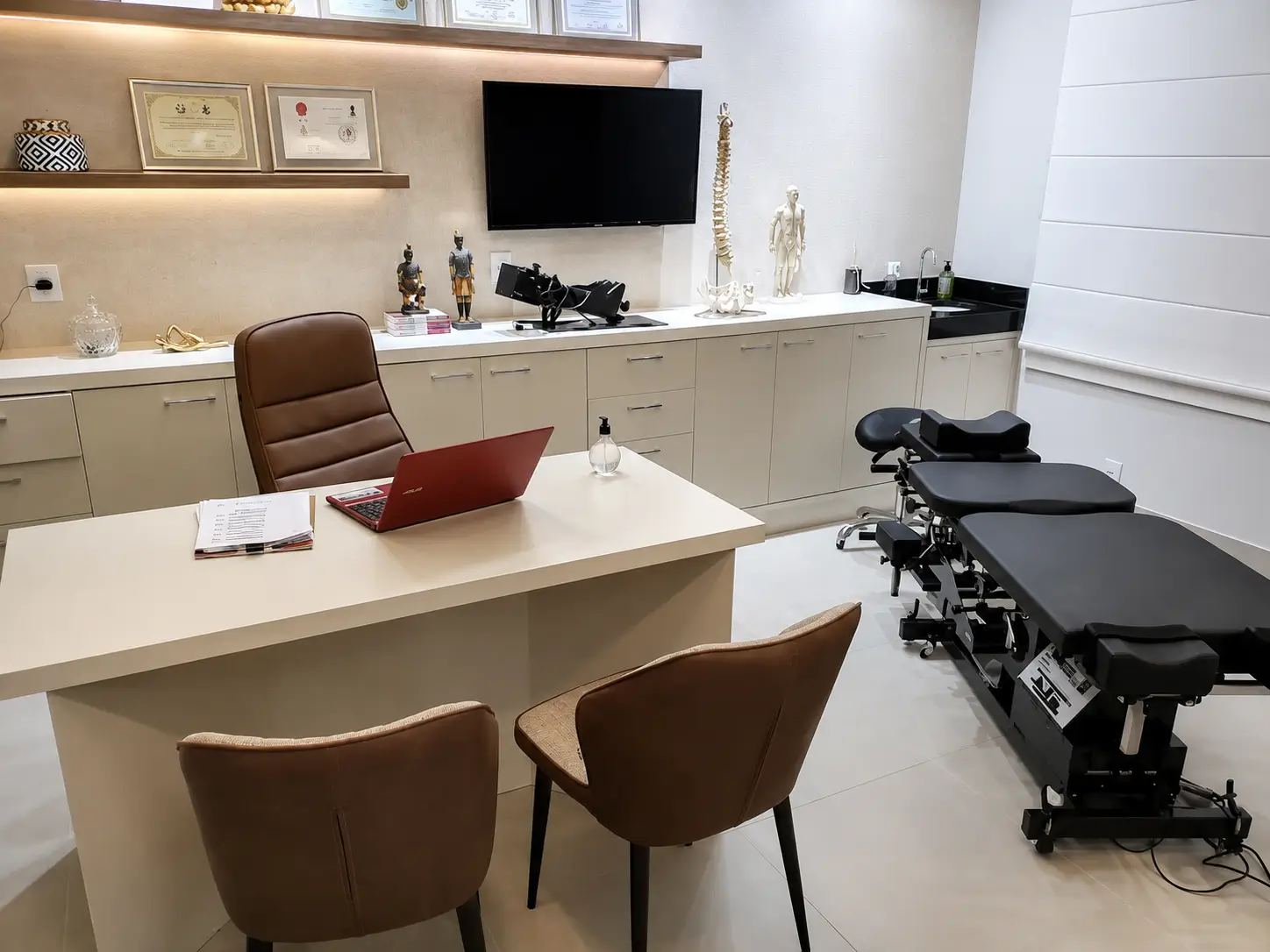 Sala de atendimento da Fisiomax